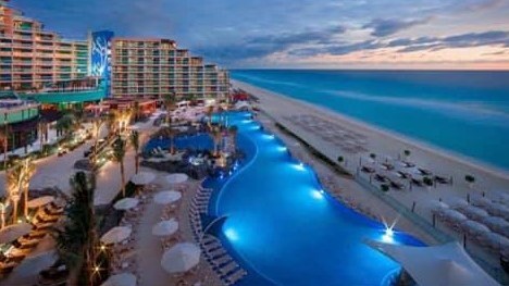 Cancun photo 4